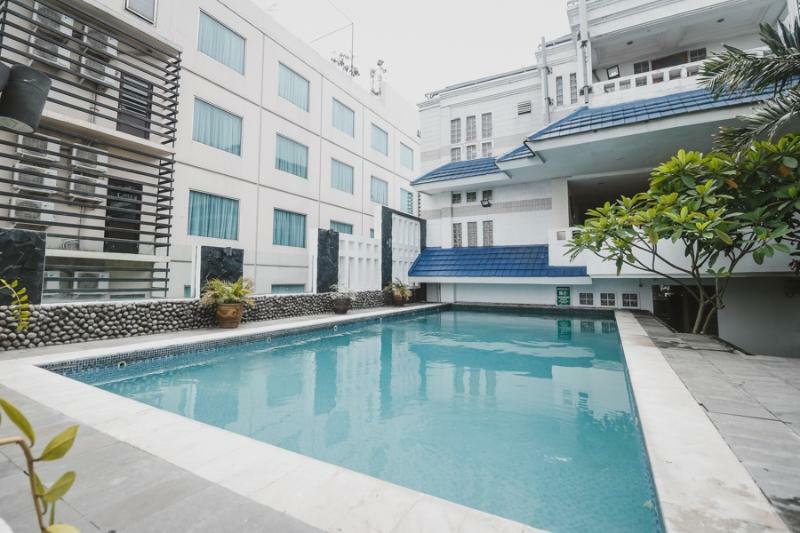 Reddoorz Premium @ Thamrin Kebon Sirih Jacarta Exterior foto